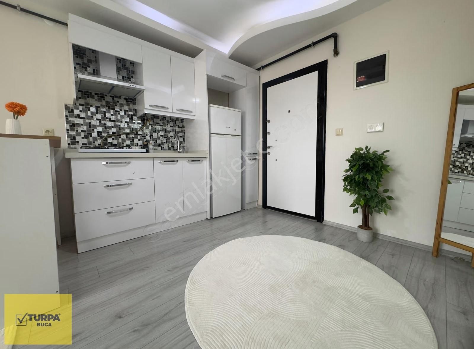 Turpa Buca'dan Konsept Eşyalı Arakat Doğalgazlı Yatırımlık Daire - Görsel 10