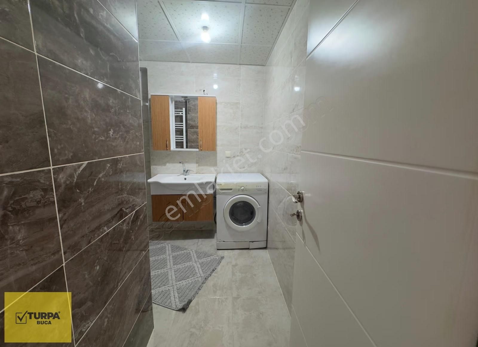 Turpa Buca'dan Konsept Eşyalı Arakat Doğalgazlı Yatırımlık Daire - Görsel 2