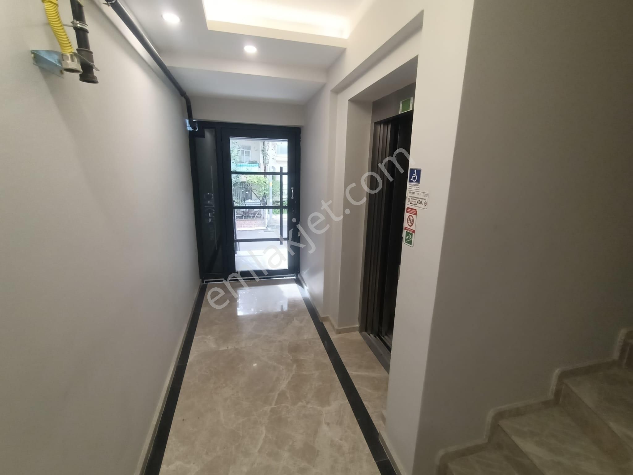 Yeni Girne Yakını Geniş 2+1 Lüks Sıfır Ara Kat Daire - Görsel 14