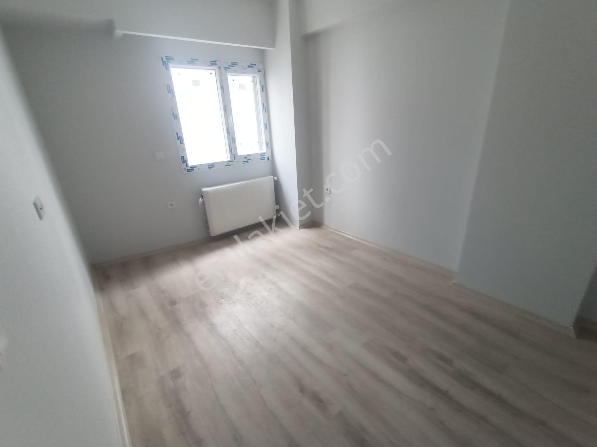 Yeni Girne Yakını Geniş 2+1 Lüks Sıfır Ara Kat Daire - Görsel 17