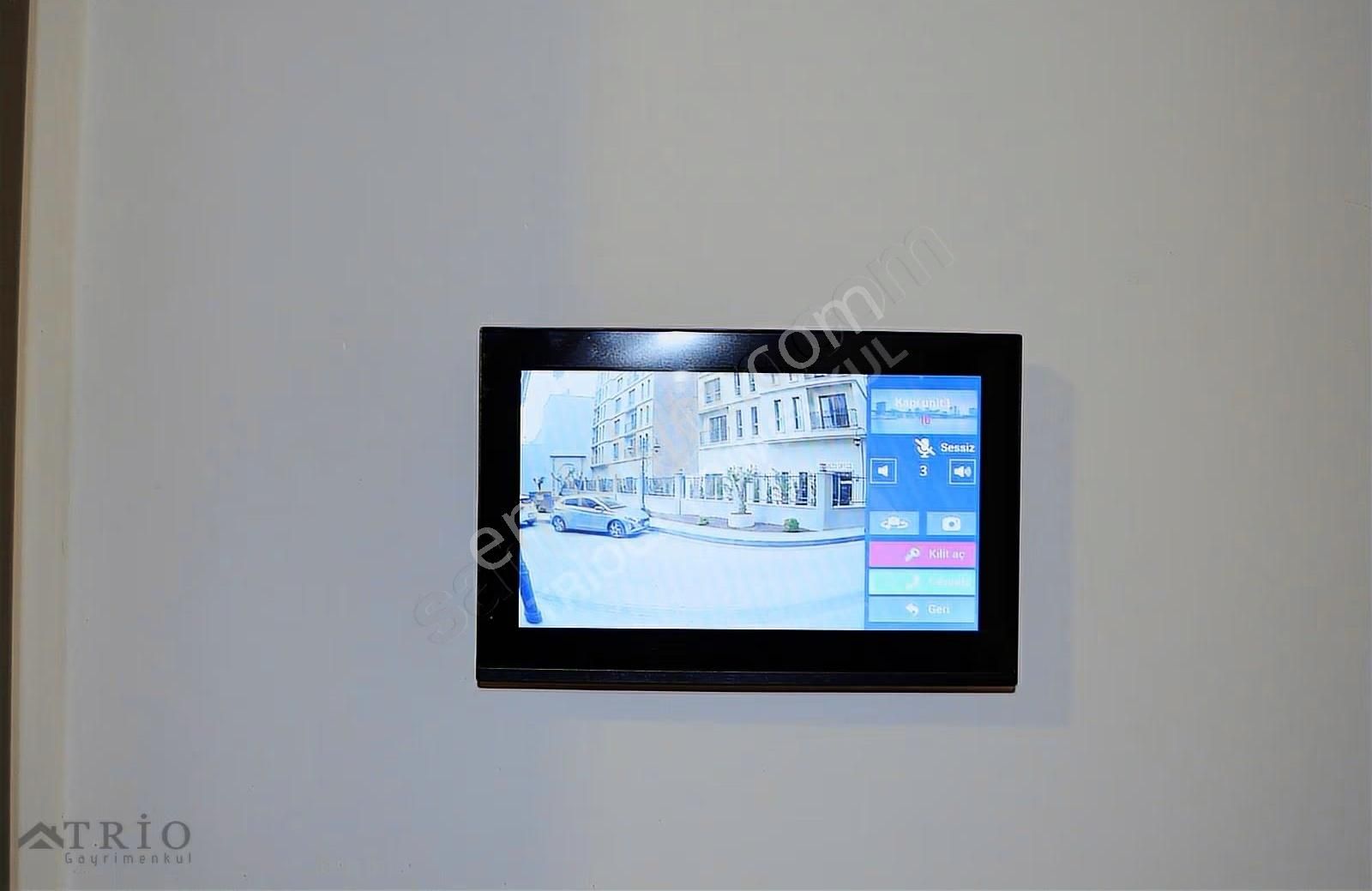 Esenyurt Meydan Ardıçlı Ana Cadde Üzeri Kiralık Ofis Büro