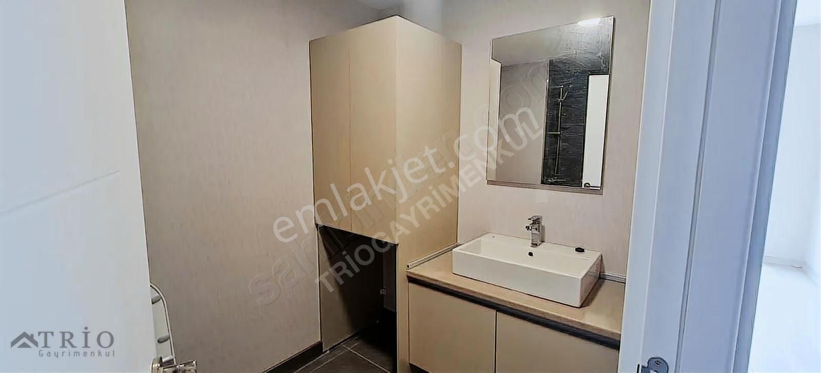 Esenyurt Meydan Ardıçlı Ana Cadde Üzeri Kiralık Ofis Büro - Görsel 17