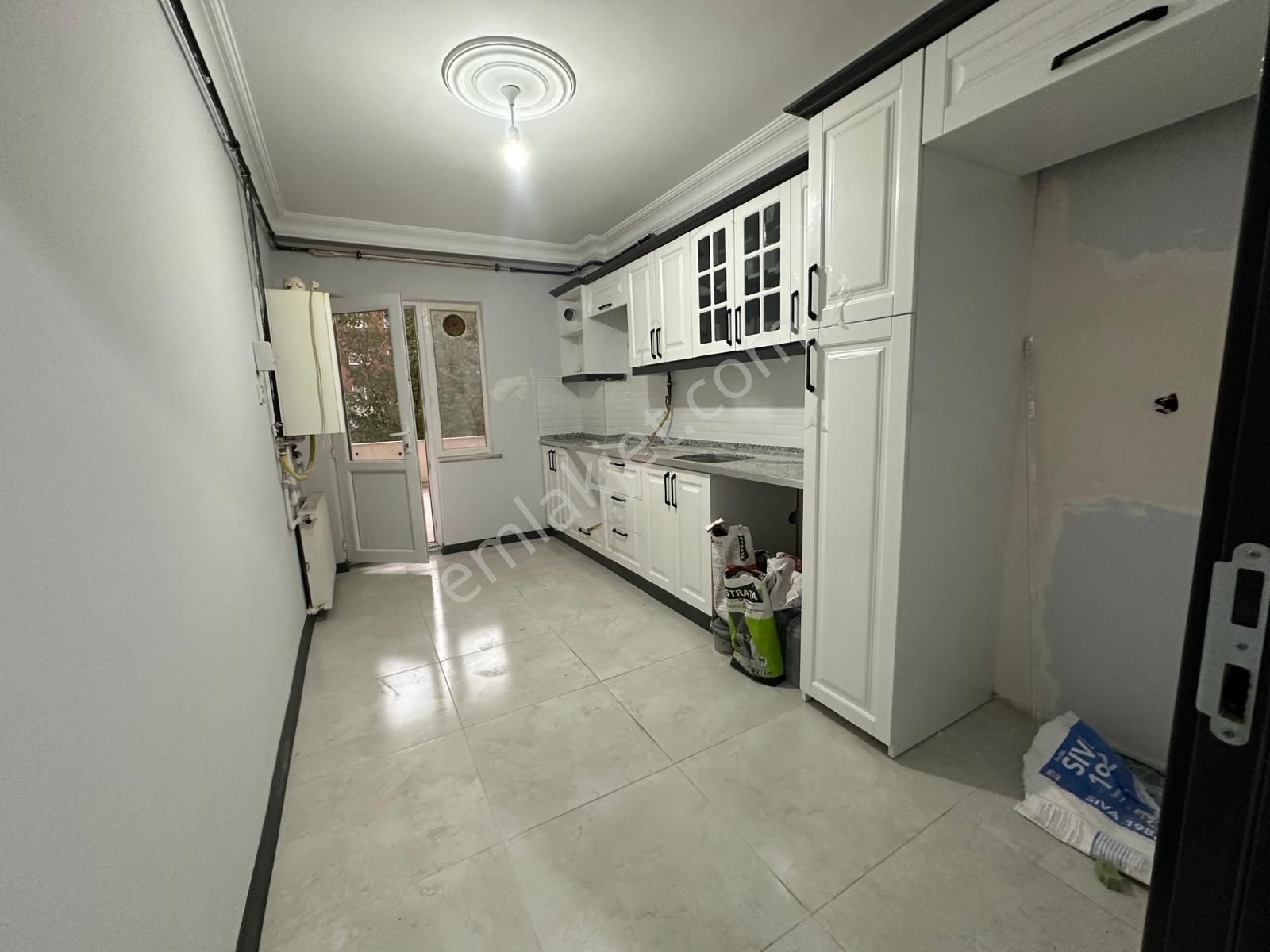 📢 Reşadiye Mahallesinde Premıum 3+1 Geniş Teraslı Daire! - Görsel 2