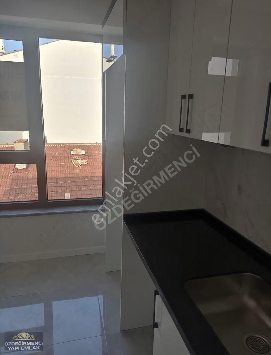 Özdeğirmenci Yapı-emlaktan Kiralık 2+0 - Görsel 8