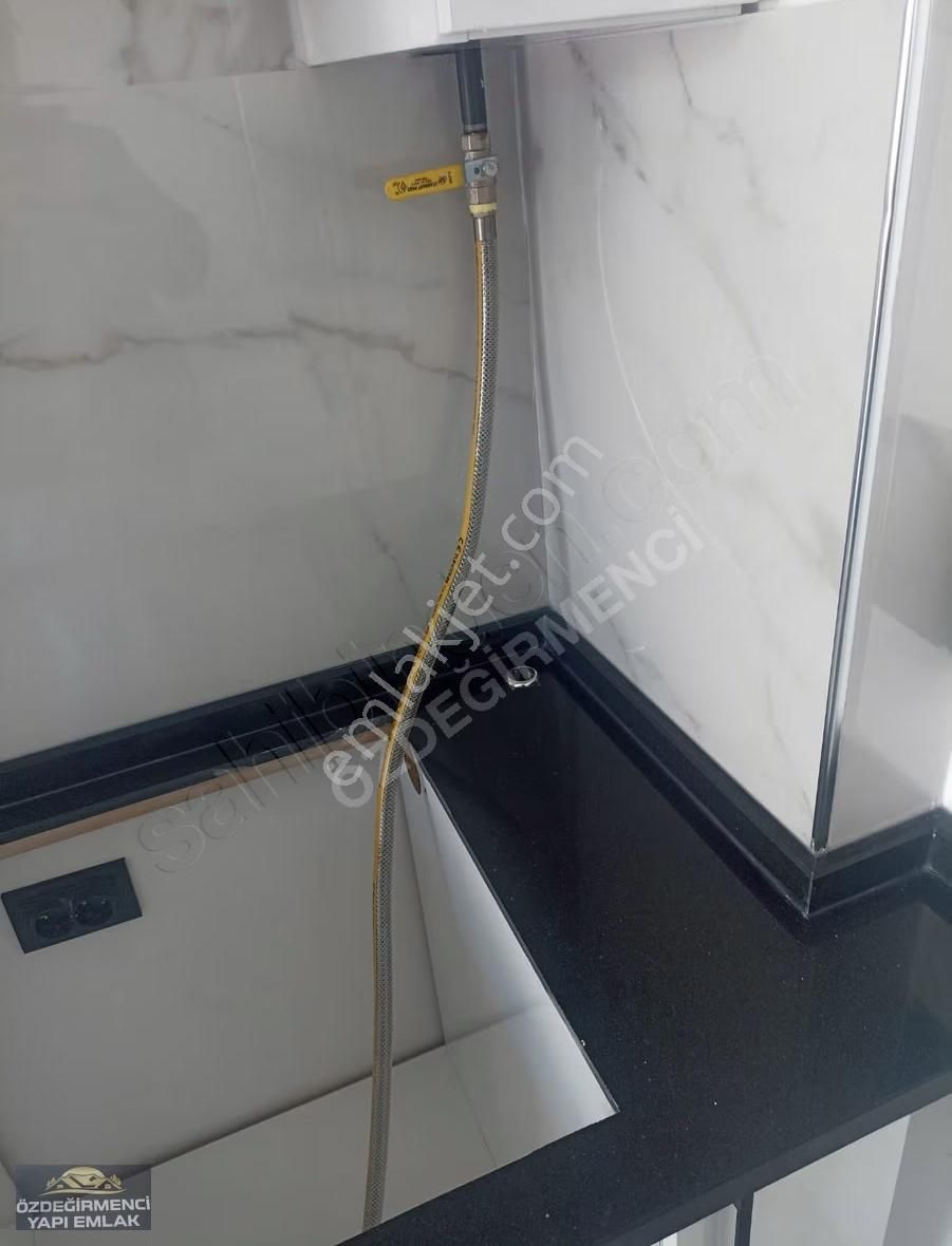 Özdeğirmenci Yapı-emlaktan Kiralık 2+0 - Görsel 4