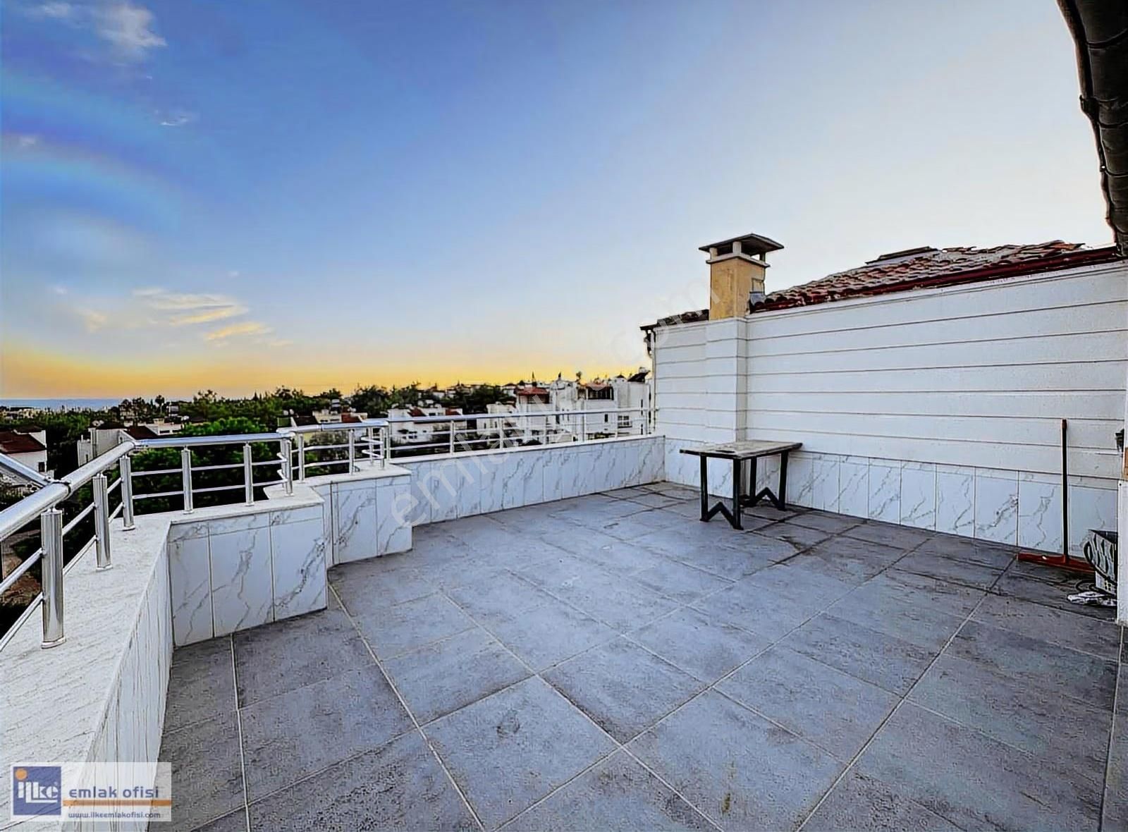 İlke'den Kuyuluk'da Site İçerisinde Satılık Triplex Villa - Görsel 16