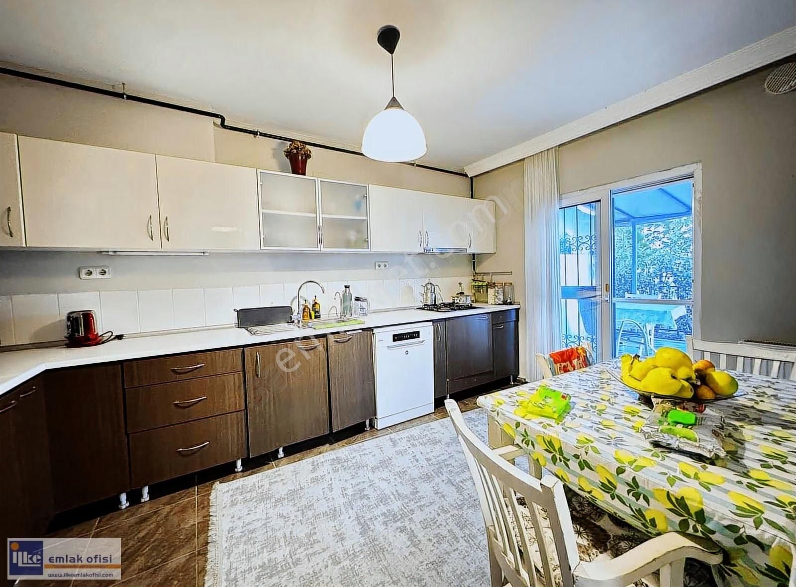 İlke'den Kuyuluk'da Site İçerisinde Satılık Triplex Villa - Görsel 8