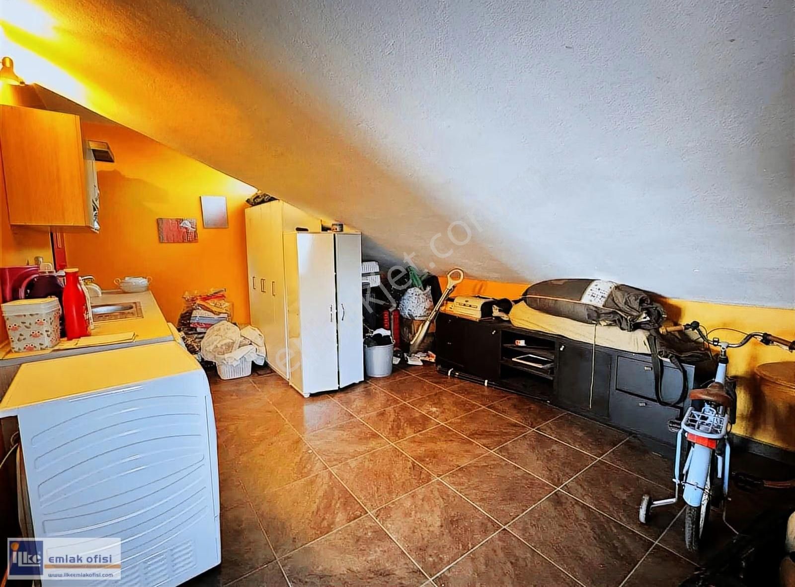 İlke'den Kuyuluk'da Site İçerisinde Satılık Triplex Villa - Görsel 31