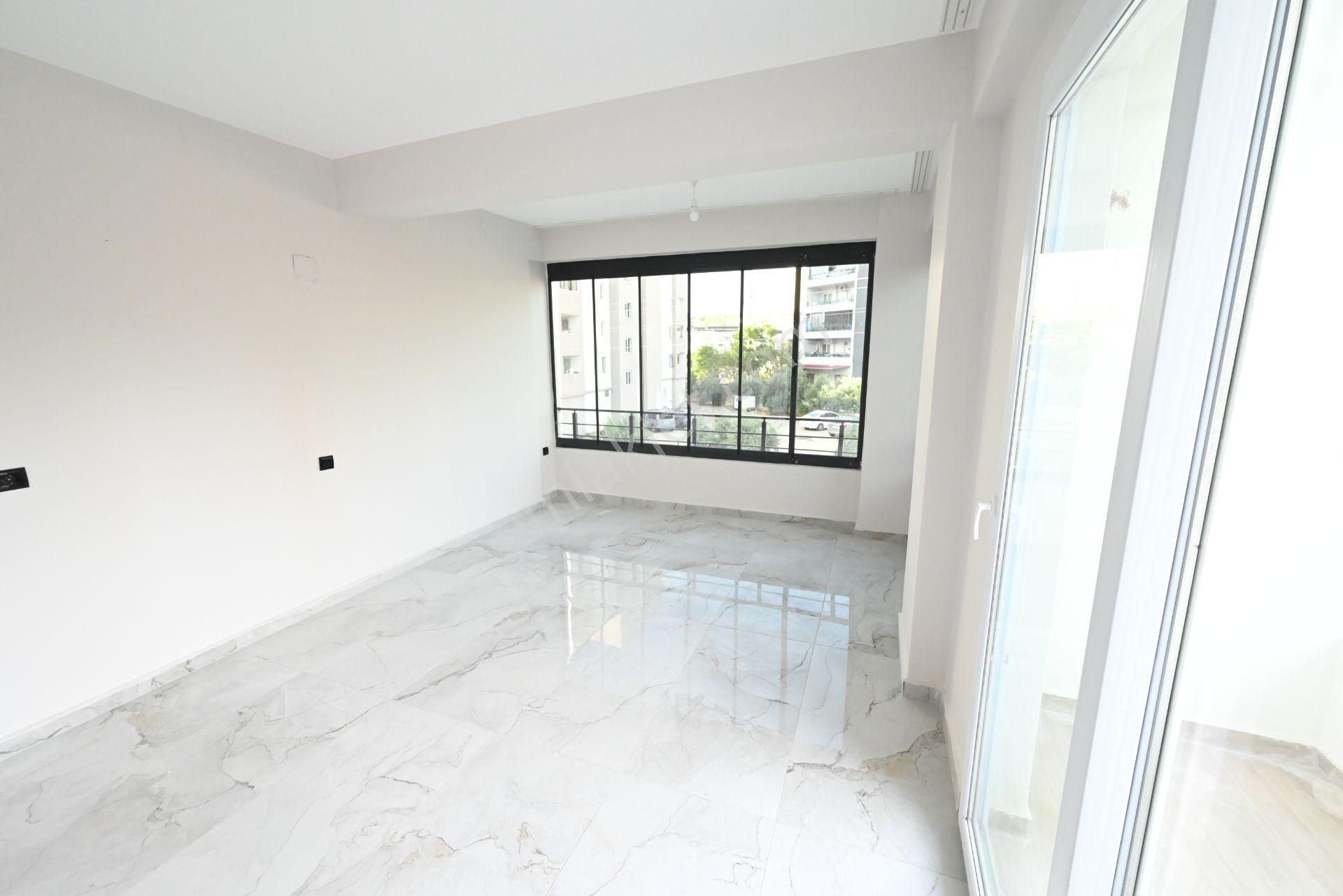 Üstünkent Emlak'tan 1+1 Ayrı Mutfak Geniş Kiralık Daire - Görsel 26
