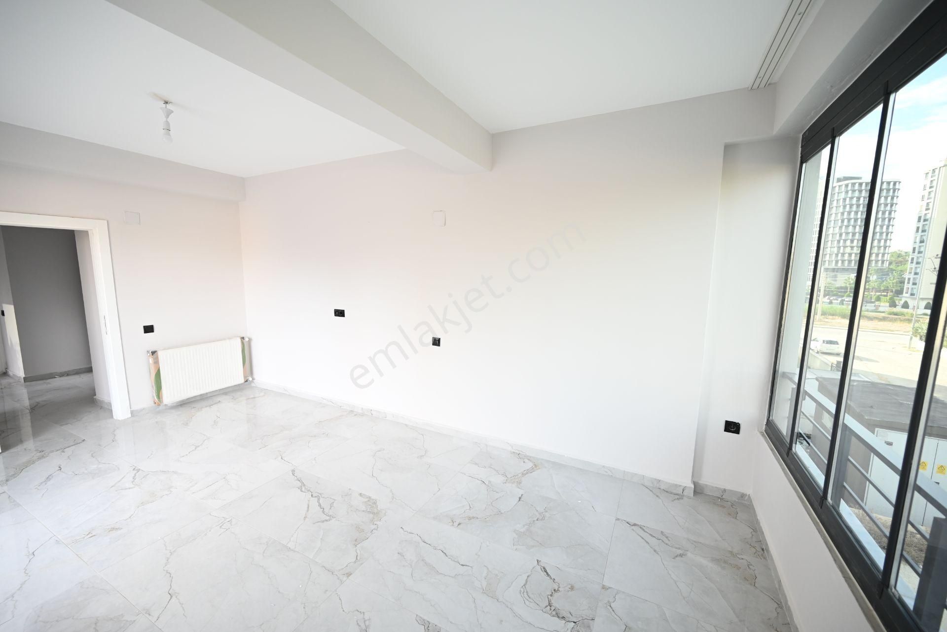 Üstünkent Emlak'tan 1+1 Ayrı Mutfak Geniş Kiralık Daire - Görsel 15