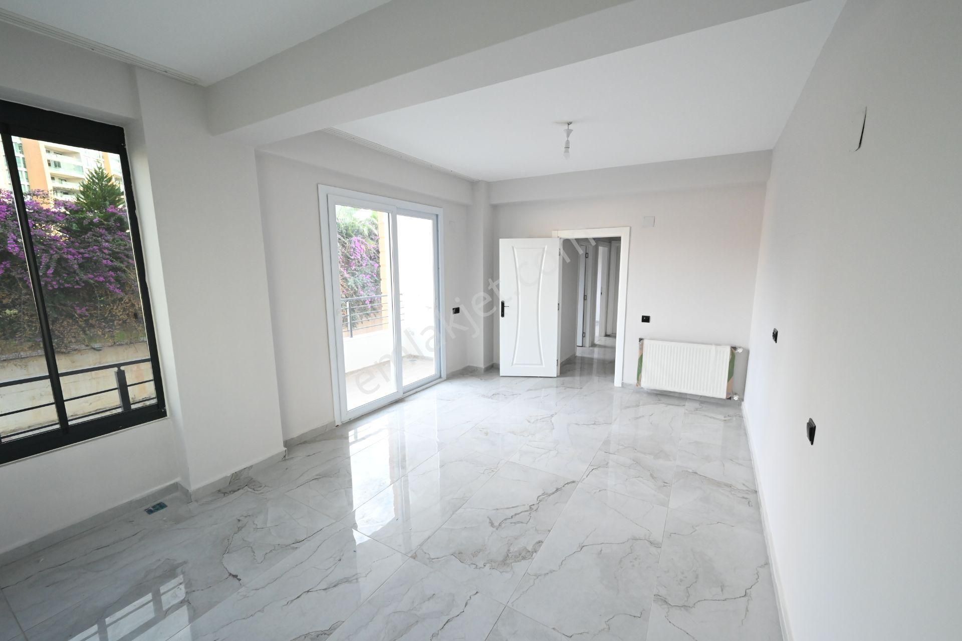 Üstünkent Emlak'tan 1+1 Ayrı Mutfak Geniş Kiralık Daire - Görsel 28