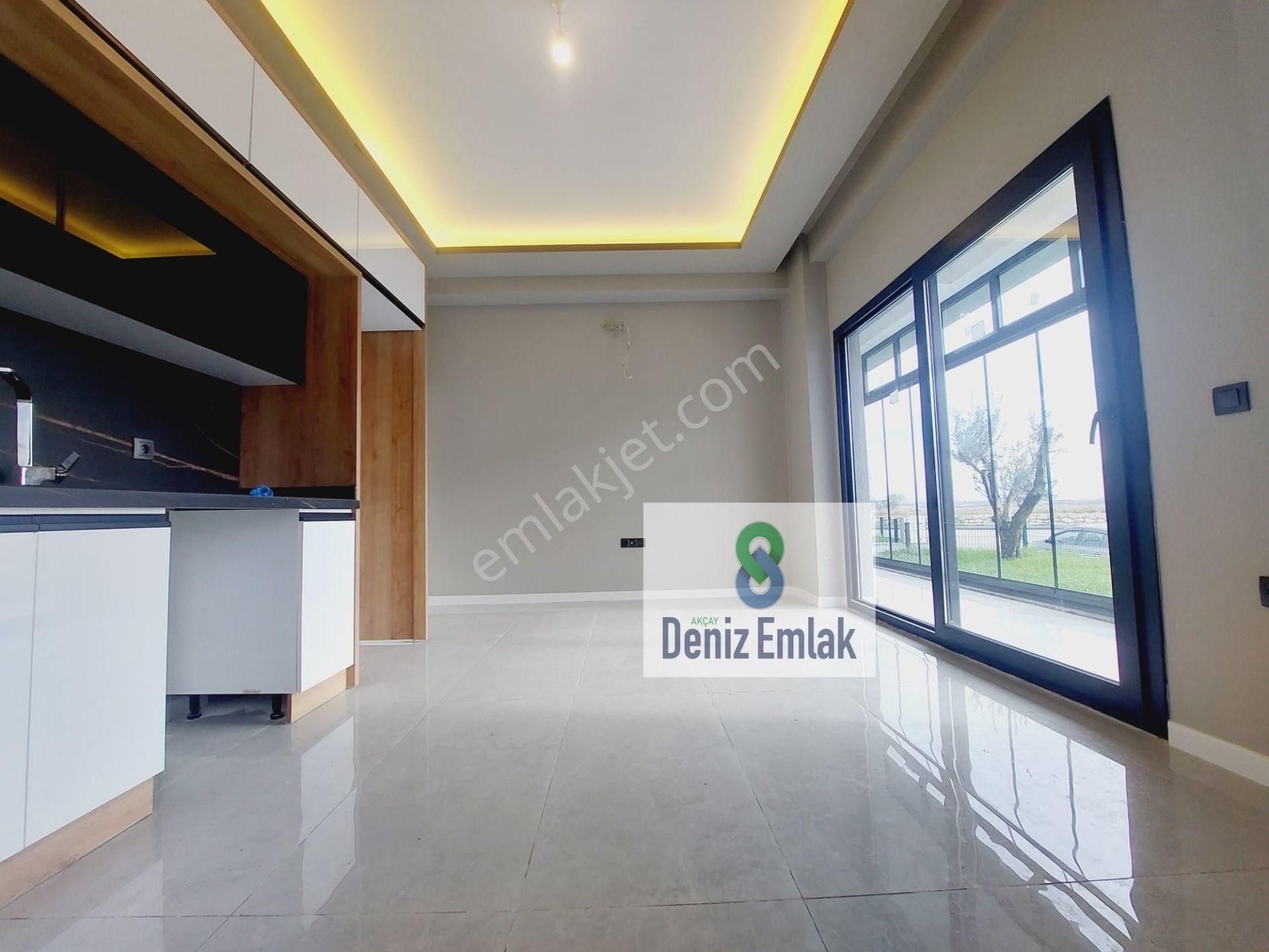 Denizden Akçayda Öncephe Kendine Ait Bahçeli Satılık 1+1 Lüks Daire. - Görsel 9
