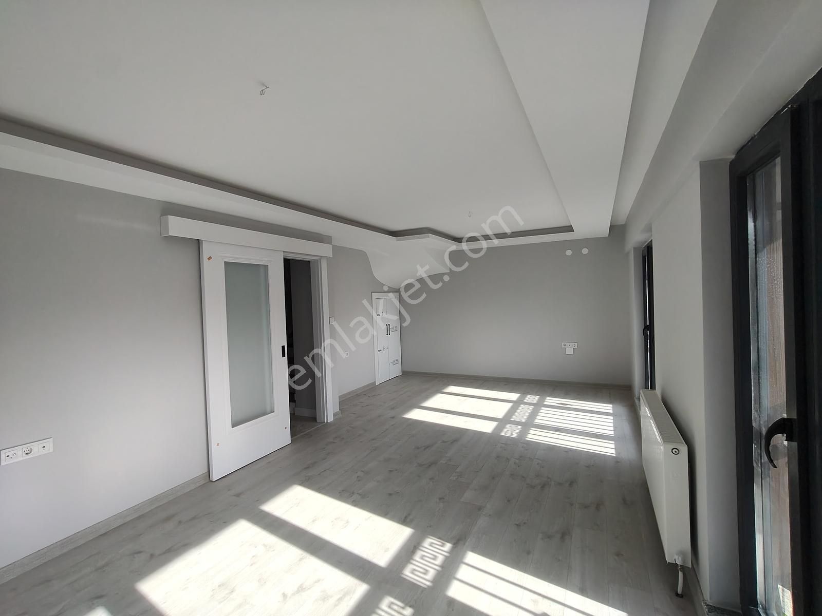 Sıfır Dubleks,3+1,kapalı Garaj,asansör,balkonlu,ön Cephede - Görsel 32