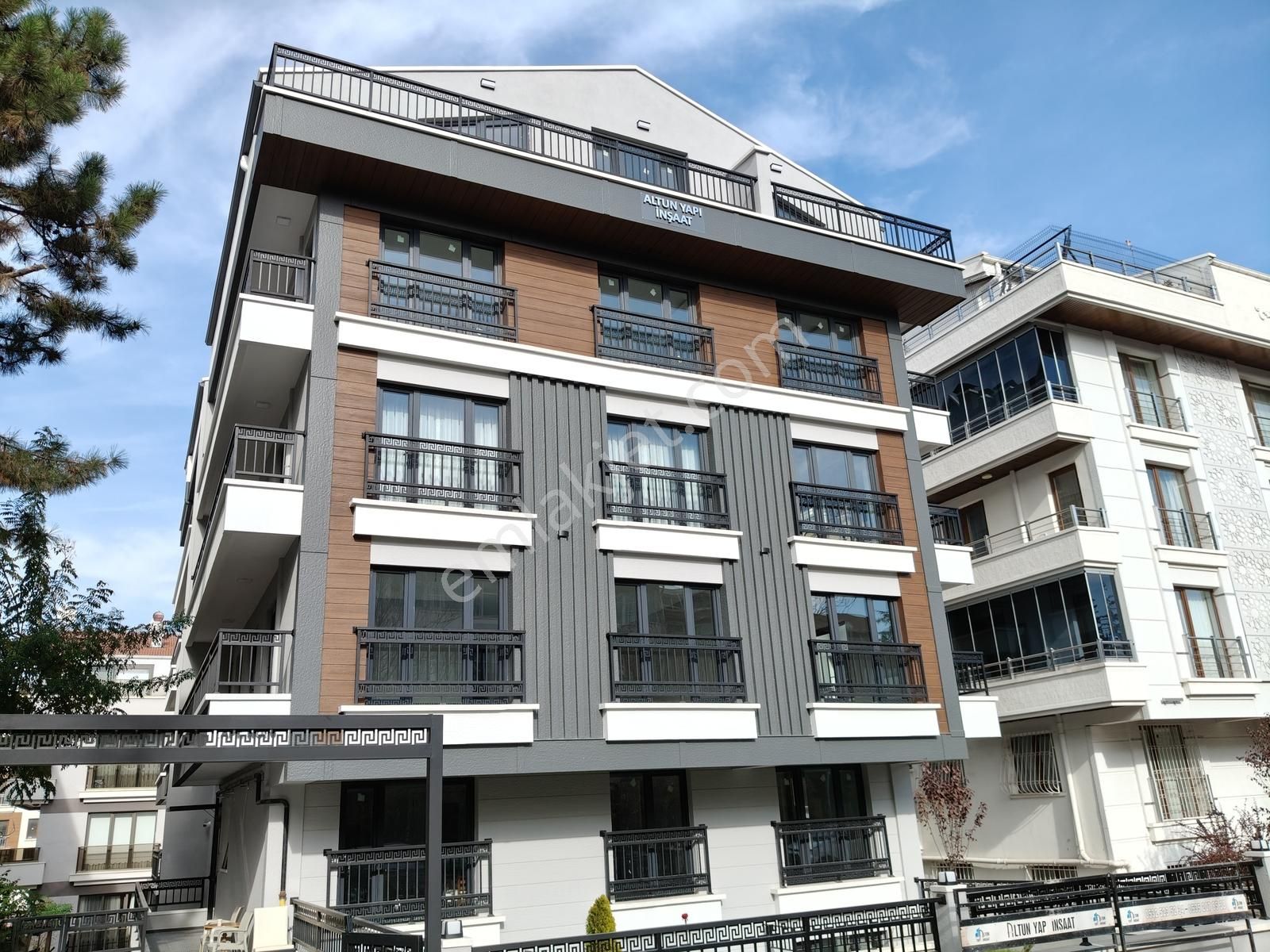 Sıfır Dubleks,3+1,kapalı Garaj,asansör,balkonlu,ön Cephede - Görsel 12