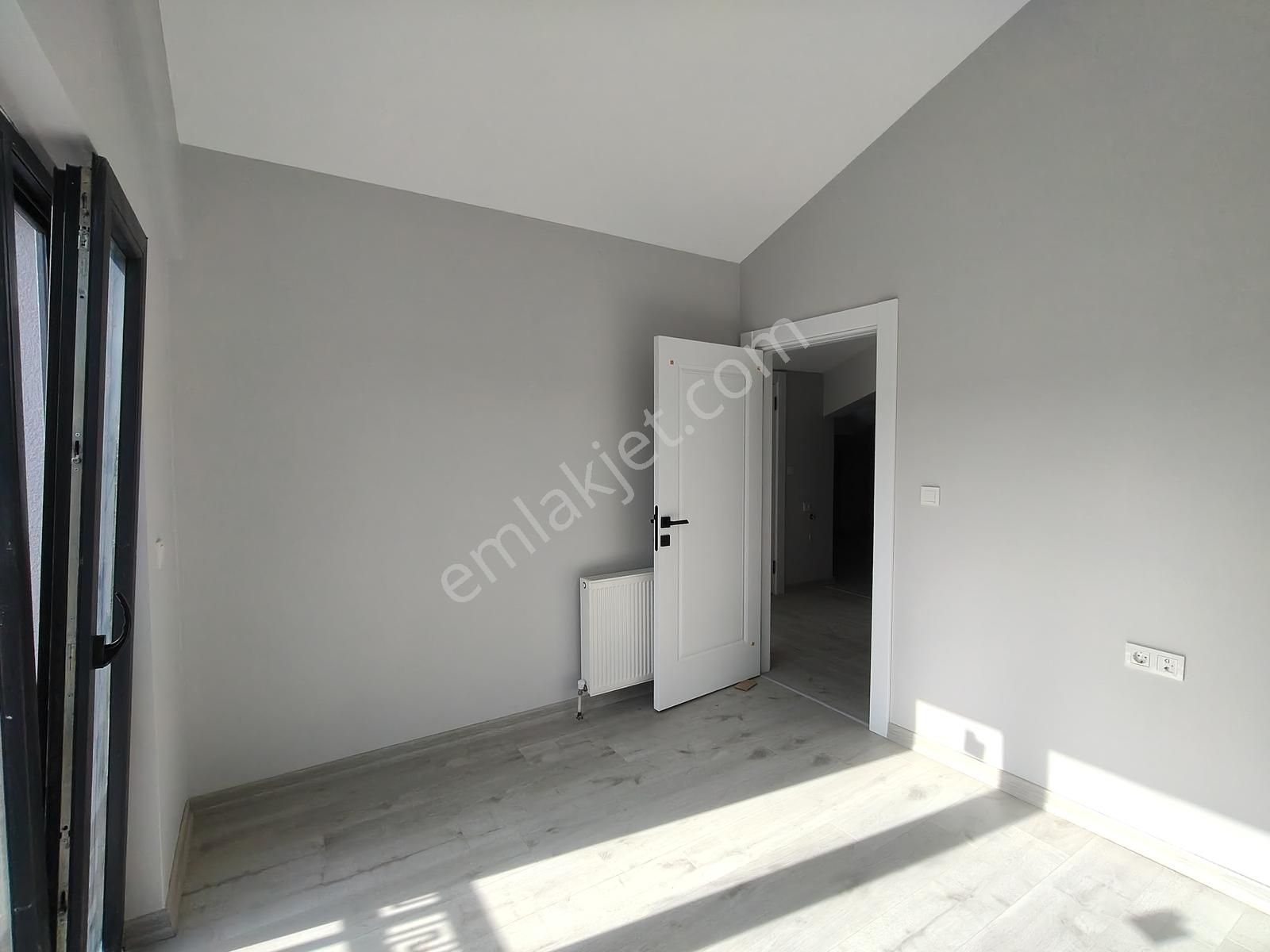 Sıfır Dubleks,3+1,kapalı Garaj,asansör,balkonlu,ön Cephede - Görsel 20