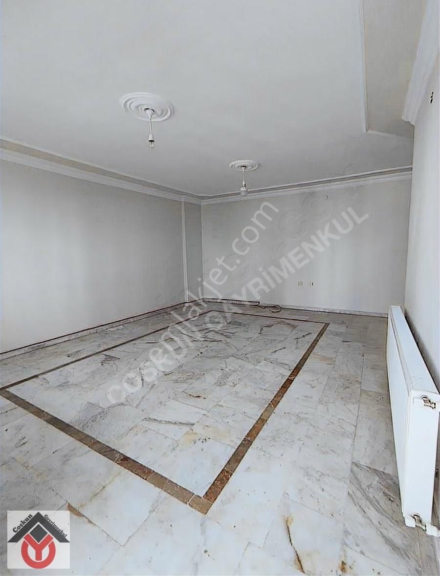 Coşkun Gayrimenkul'den Satılık Fırsat Daire - Görsel 13