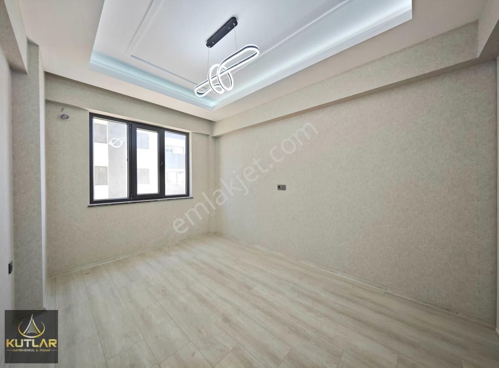 Kutlar'dan Özenle Tasarlanmış Yaşam Alanı İbnisinada*2.5+1*daire - Görsel 17
