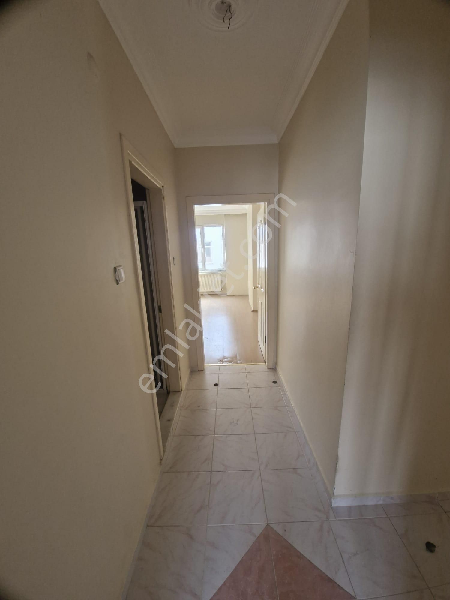 Elfiden Bahçelievlerde Fırsat 3+1 Daire - Görsel 15