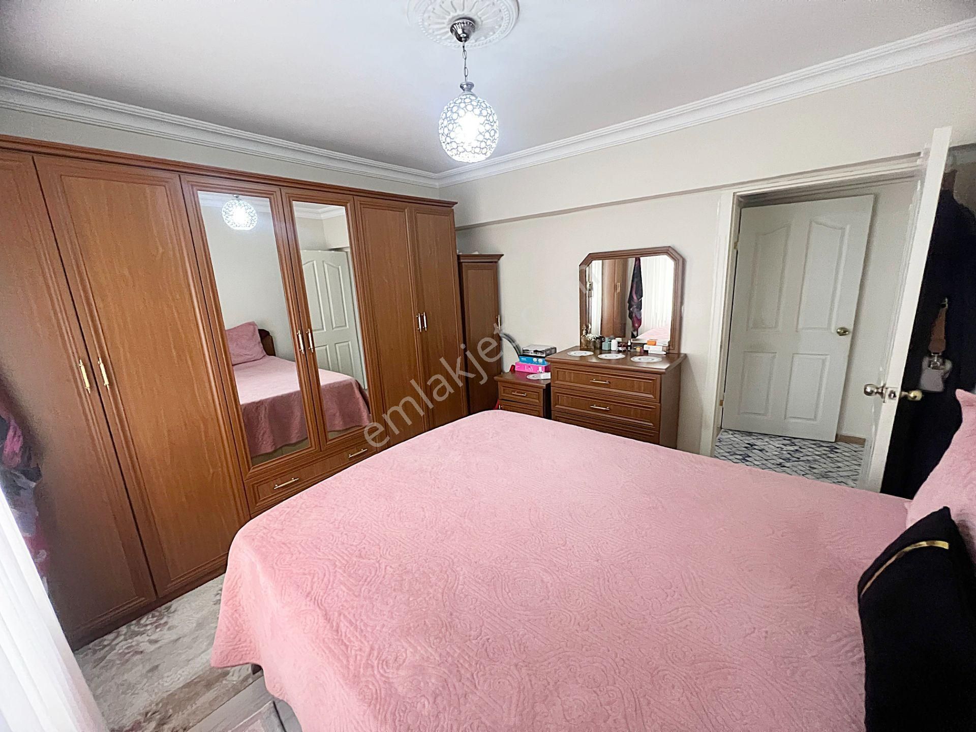 Cihandan Yozgat Bulvar Yakını Ful Yapılı Asansörlü İskanlı 3.kat - Görsel 23