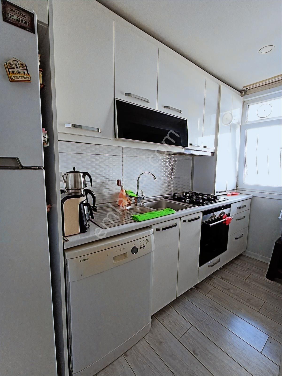 ▃yatırım▃ İdealtepe'de Metro Ve Marmaraya Yakın Ön Cephe 2+1 - Görsel 19