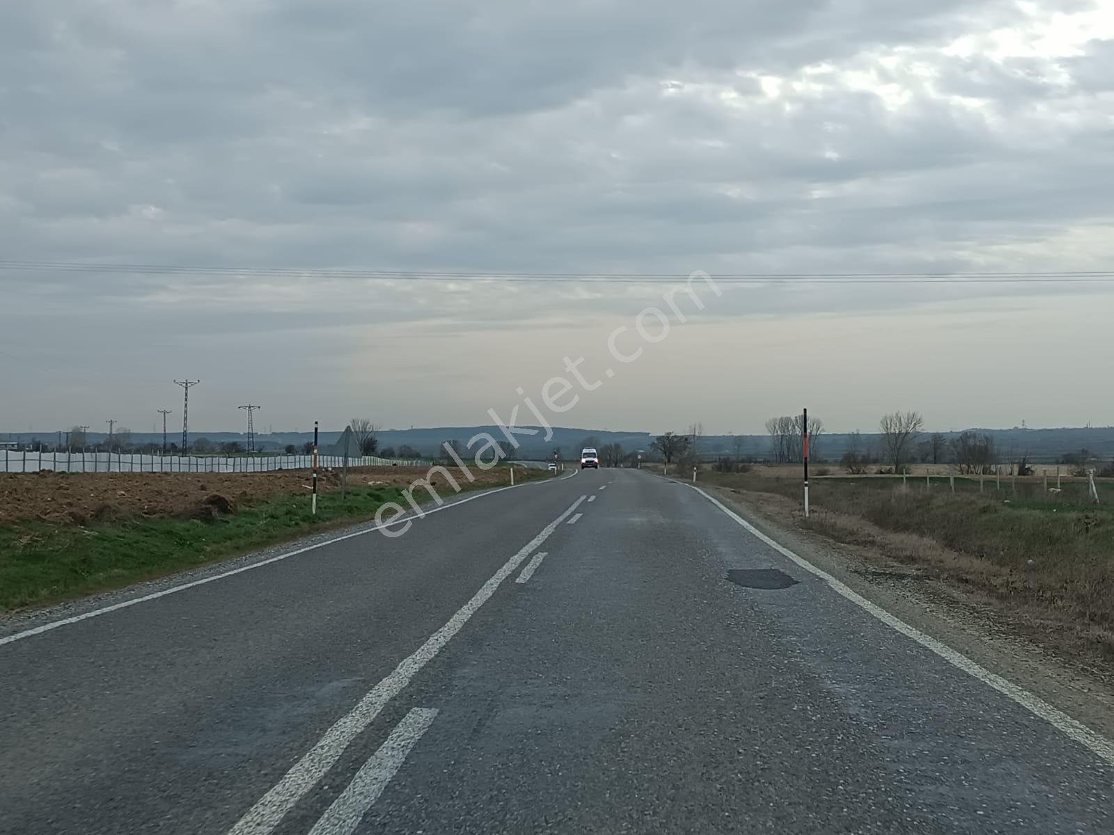 Çakıllı Evrenli Asfal Üzeri Yeni Sanayi Hattı Üzerinde Satılık Parseller - Görsel 3
