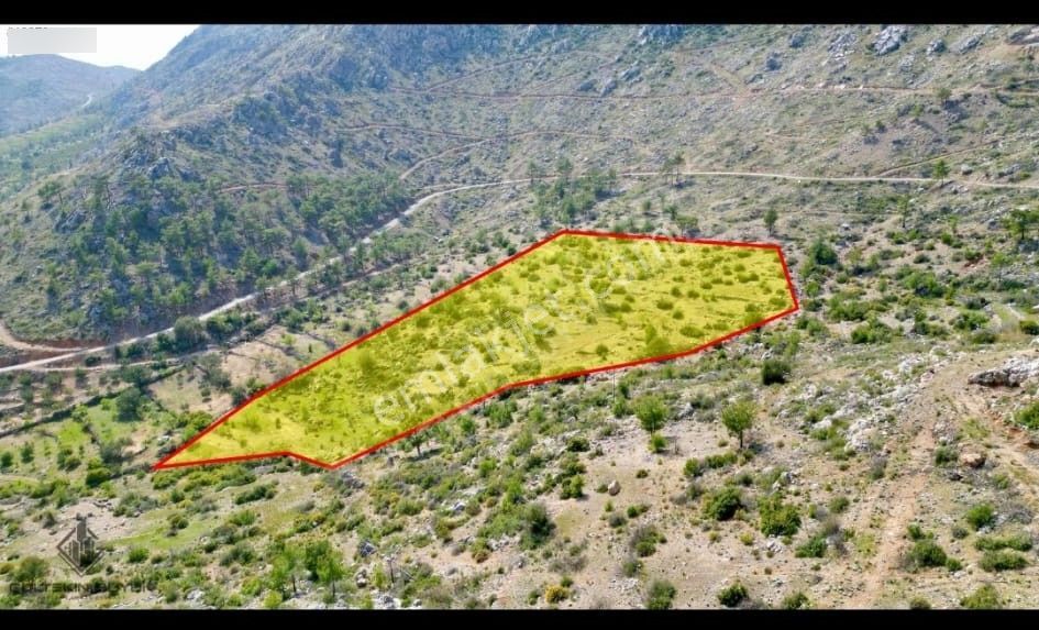 Anchor Gayrimenkul'den Aydıncık Yenikaş Mahallesin'de Satılık Tarla