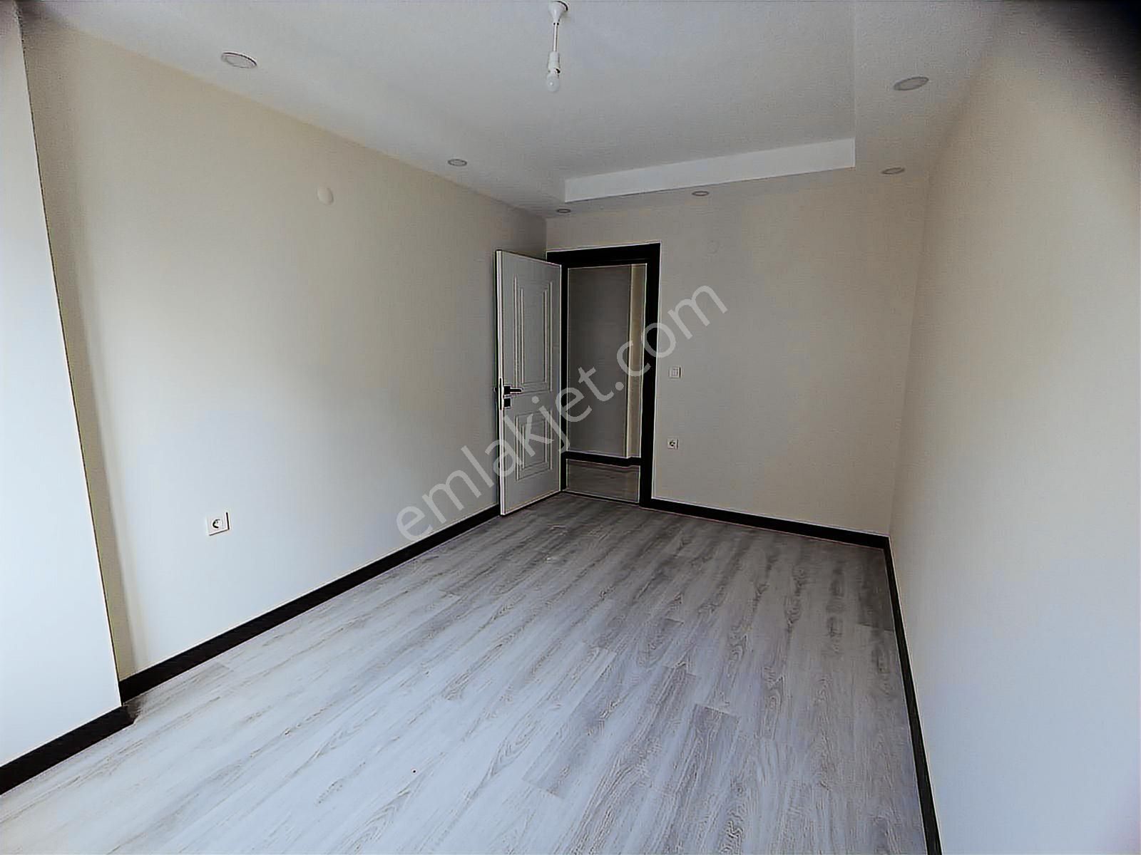 Sancak Emlaktan Ayvalık Altınova Mahallesinde Satılık Daire - Görsel 9