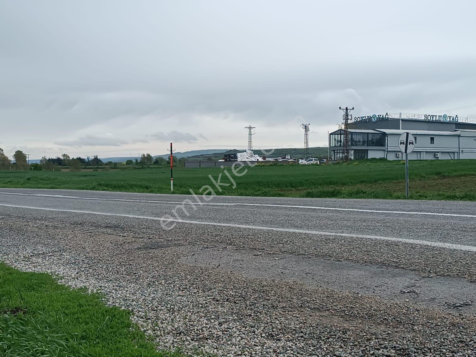 Vize Evrenli 117/3 Parselde Satılık 300 M2 Tarla Etrafında Yapılar Mevcuttur - Görsel 2