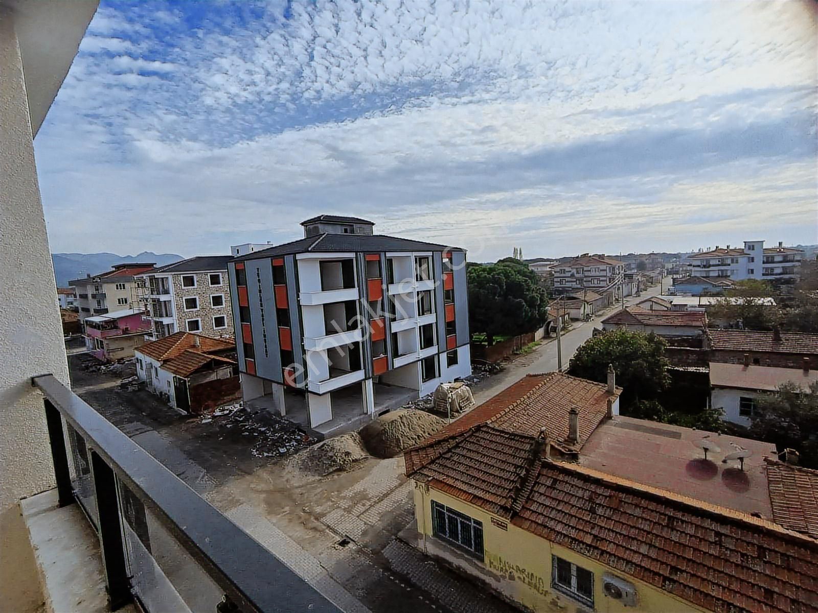 Sancak Emlaktan Ayvalık Altınova Mah. Satılık Daire - Görsel 5