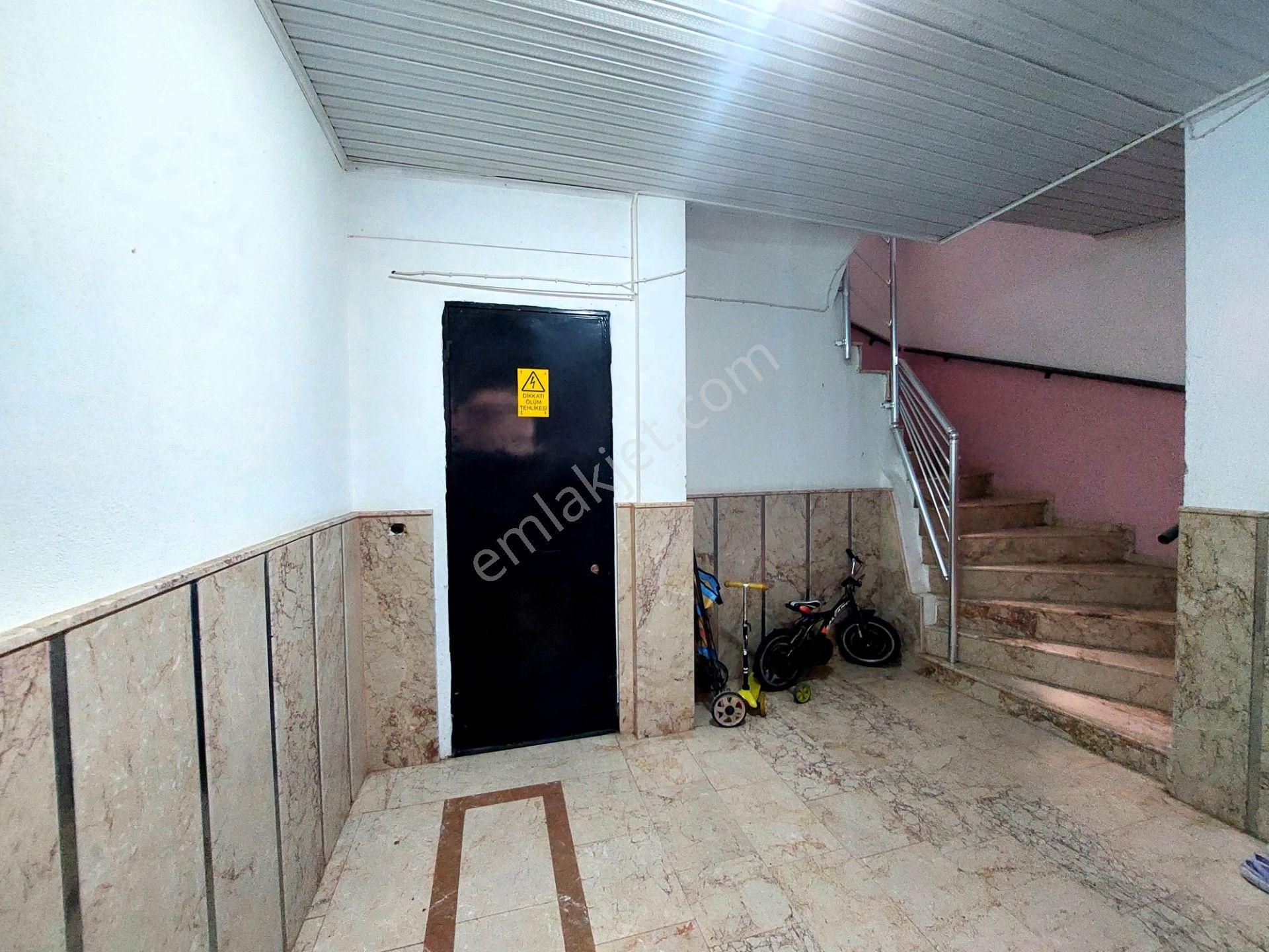 İzmi̇r Seferi̇hi̇sar Ürkmez Merkez De Satılık Dai̇re 2+1 - Görsel 8