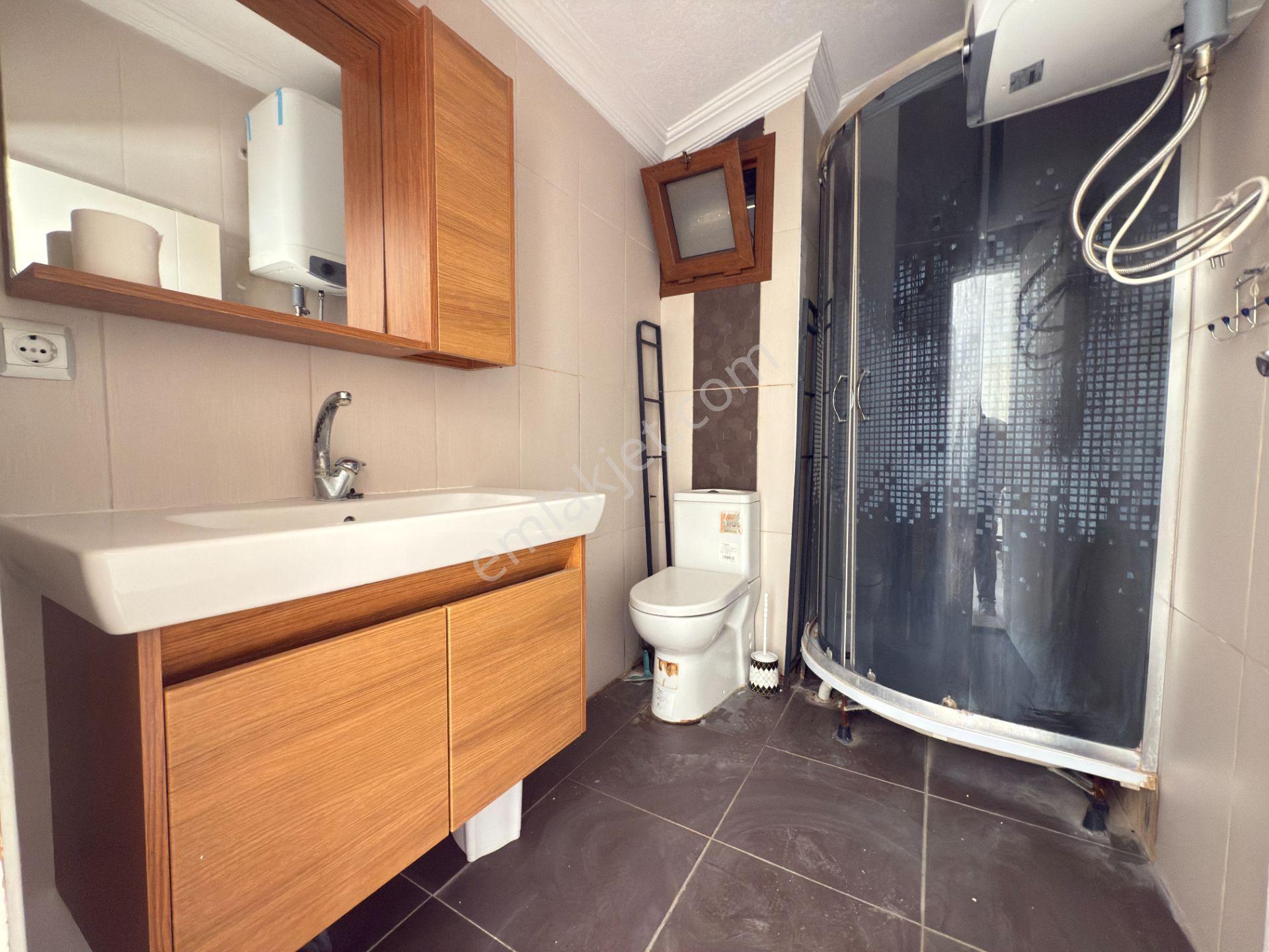 Kuşadası, Türkmen Mh.geniş Teraslı Daire - Görsel 9