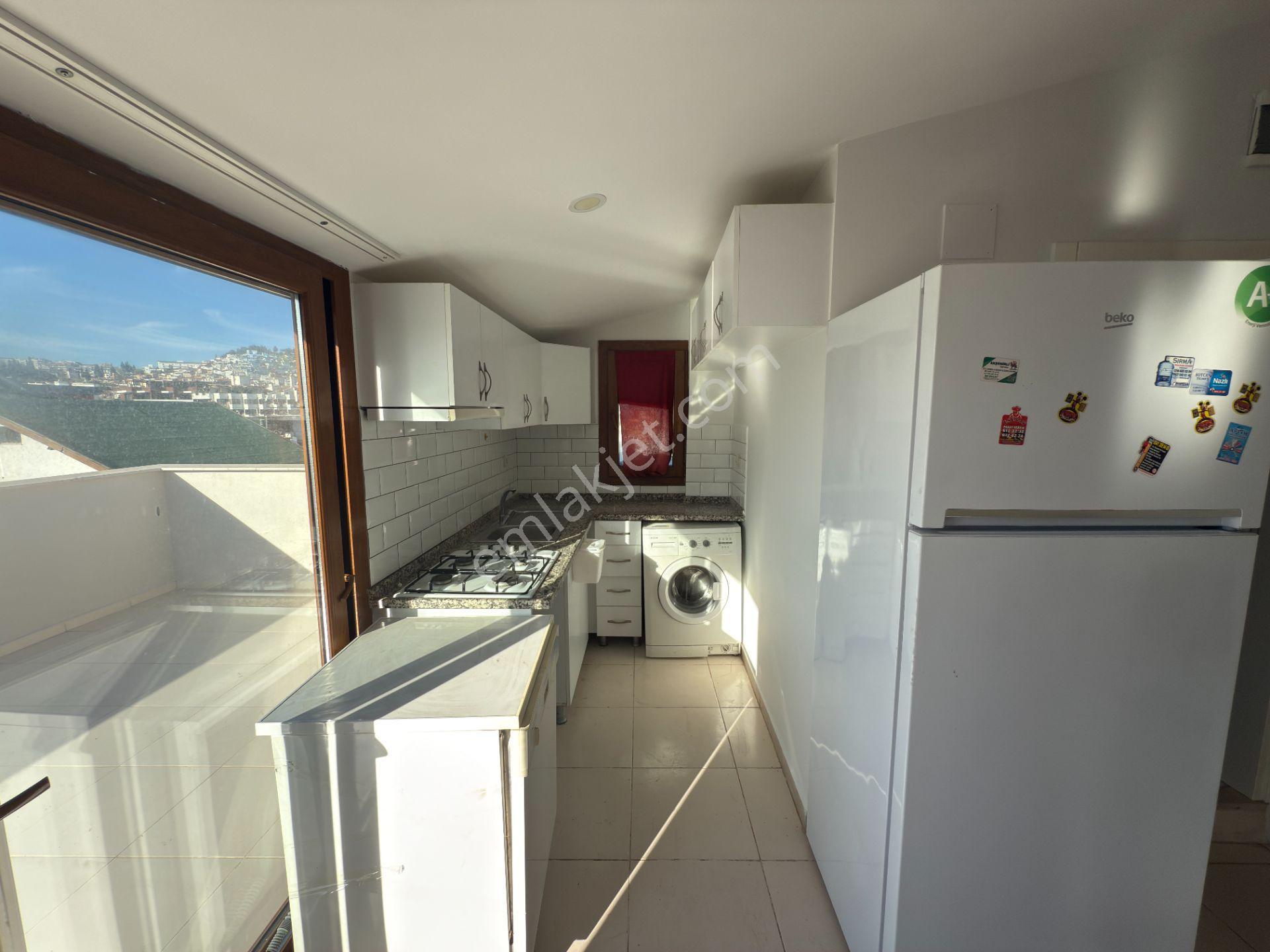 Kuşadası, Türkmen Mh.geniş Teraslı Daire - Görsel 10