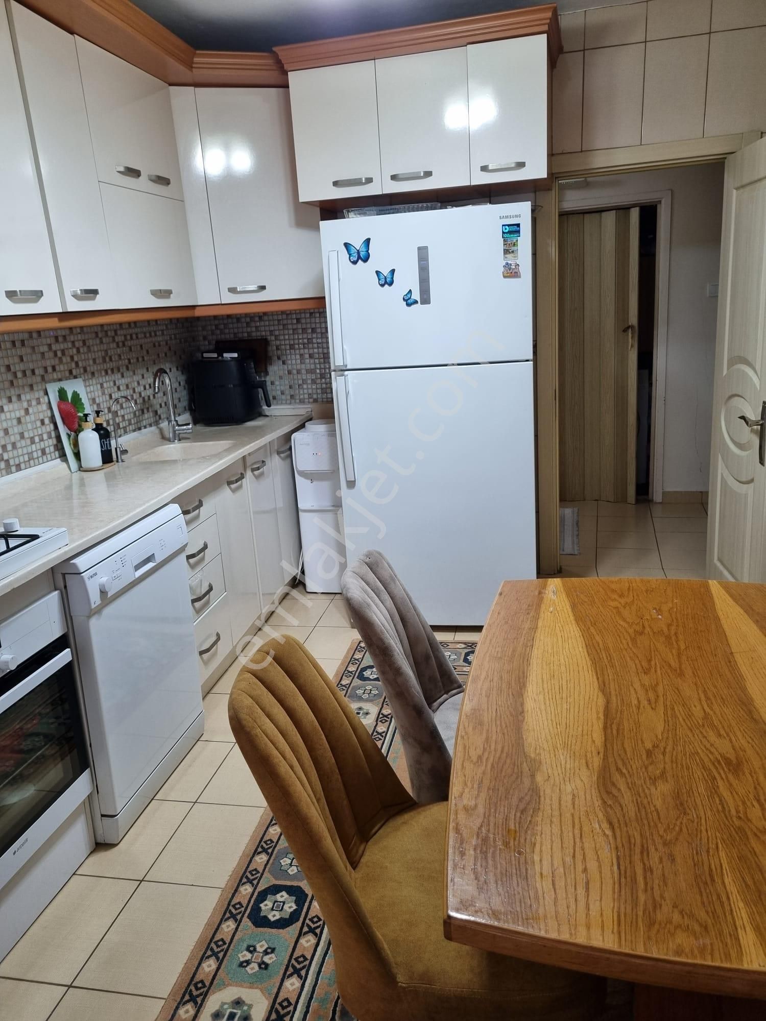 Bahçelievler Hürriyet Mahallesinde 3+1/ 110m2/2.kat /satılık Daire - Görsel 7