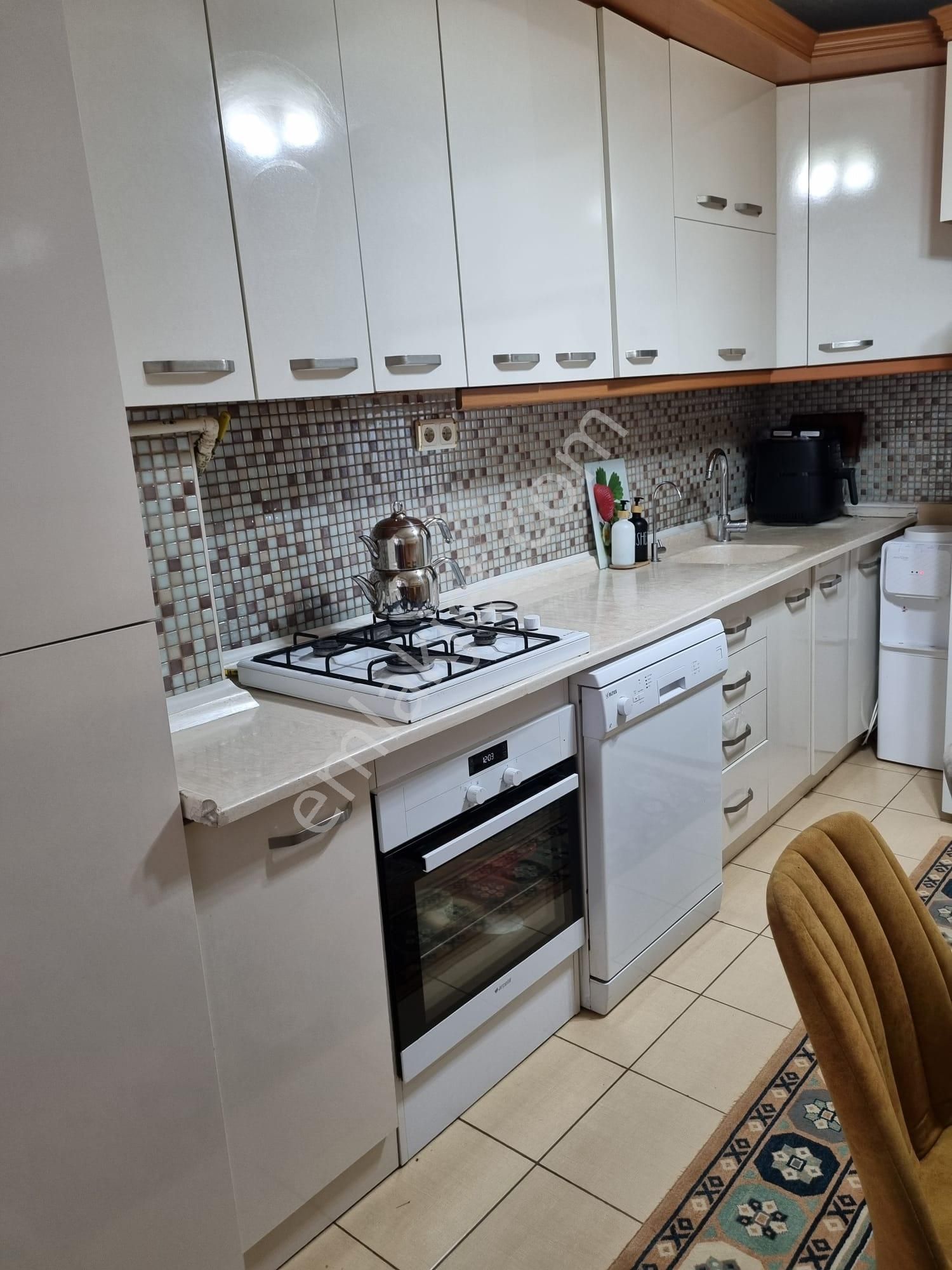 Bahçelievler Hürriyet Mahallesinde 3+1/ 110m2/2.kat /satılık Daire - Görsel 9