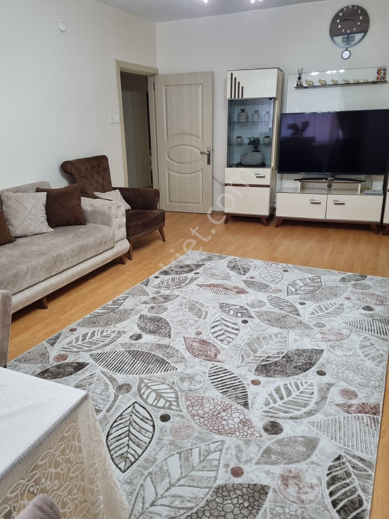 Bahçelievler Hürriyet Mahallesinde 3+1/ 110m2/2.kat /satılık Daire - Görsel 3