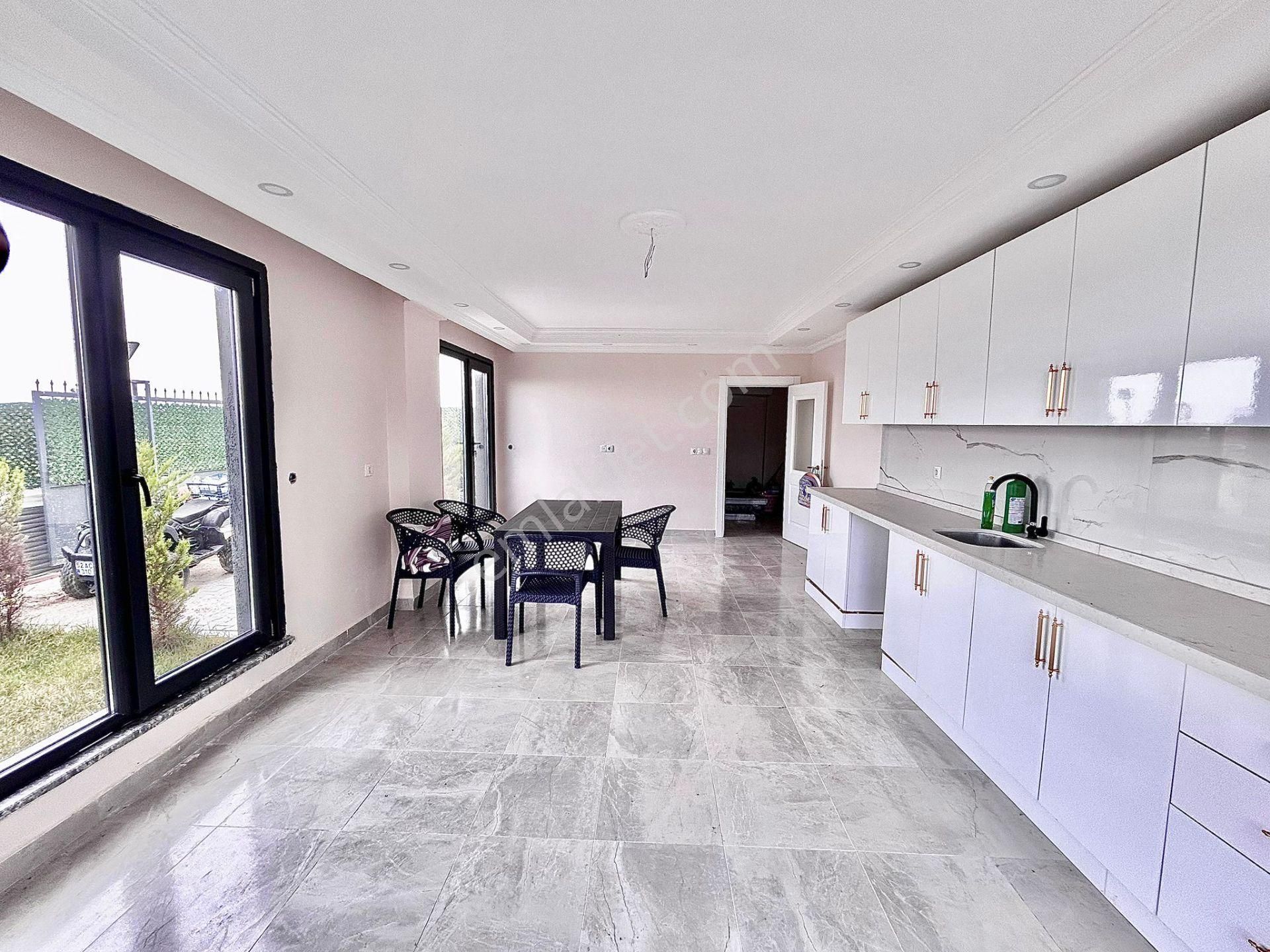 Goldhouse Dan Satılık Çiftlikköy De Müstakil Villa Ve Arsa - Görsel 3