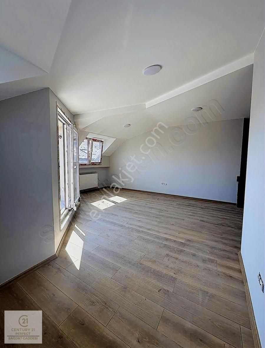 Marmaray'a 200 Metre Kiralık 2+2 Dubleks - Görsel 24