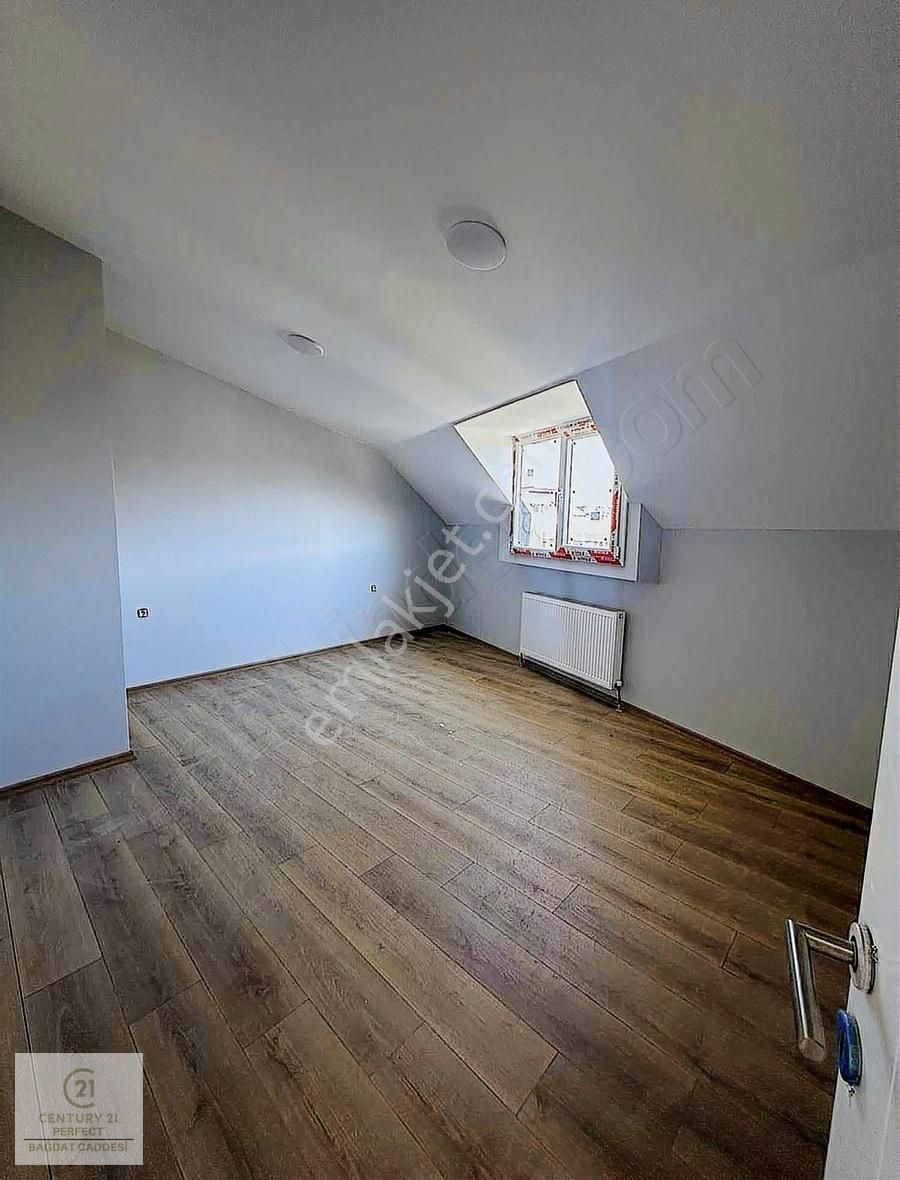 Marmaray'a 200 Metre Kiralık 2+2 Dubleks - Görsel 13