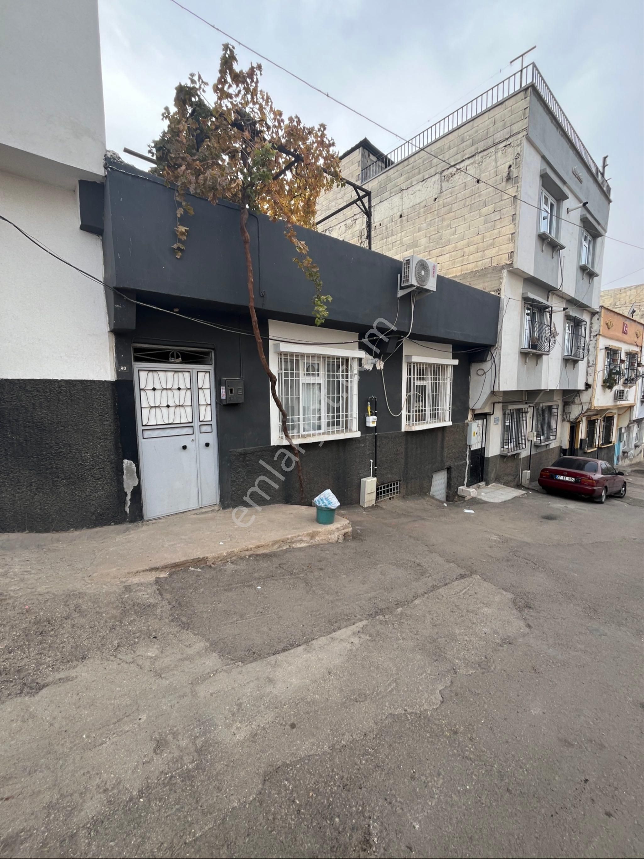 Şirinevler De Satılık Müstakil Ev