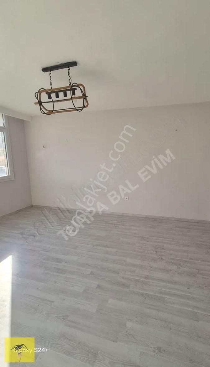 Çiğli Evka 5 Havuzlu Sitede 1+1 Satılık Daire - Görsel 9