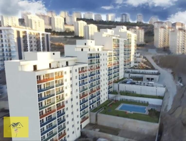 Çiğli Evka 5 Havuzlu Sitede 1+1 Satılık Daire - Görsel 7