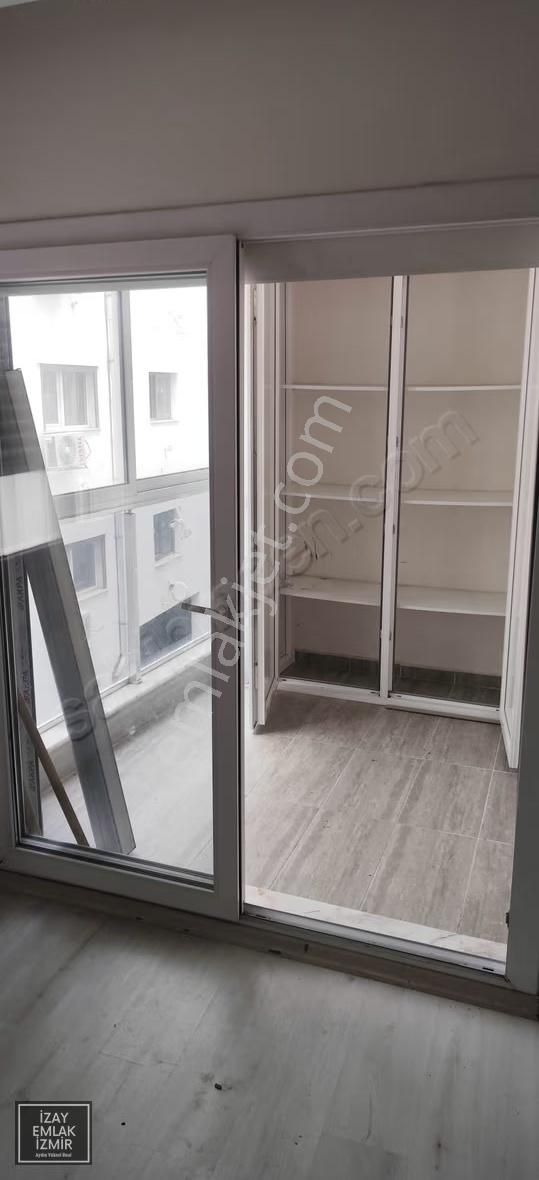 Karşıyaka Demirköprü Mahallesi'nde 2+1 Satılık Daire - Görsel 17