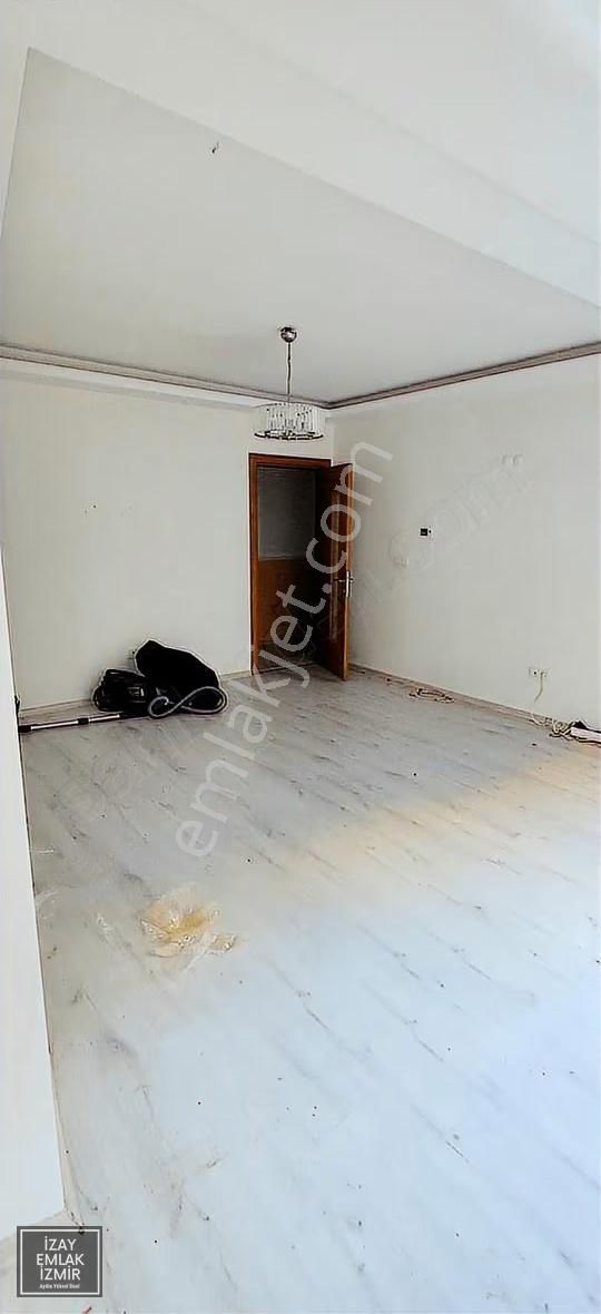 Karşıyaka Demirköprü Mahallesi'nde 2+1 Satılık Daire - Görsel 4