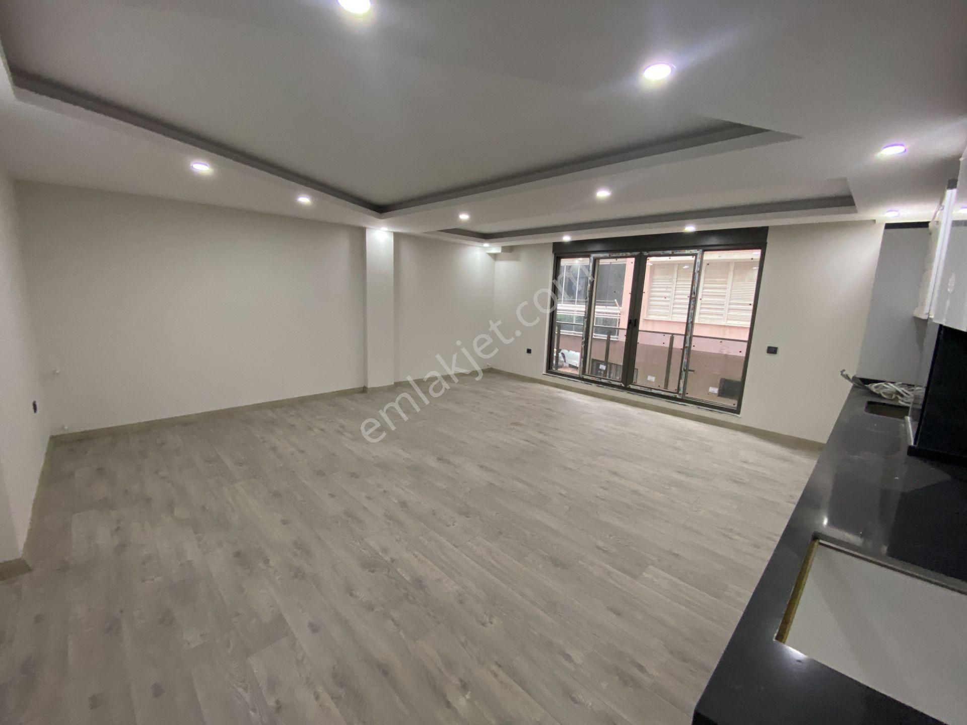 Güllük Ptt Arkası Çok Geniş K.otoparklı 2+1 - Görsel 5