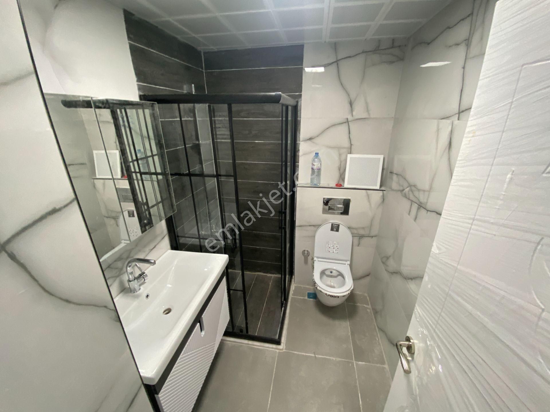 Güllük Ptt Arkası Çok Geniş K.otoparklı 2+1 - Görsel 20