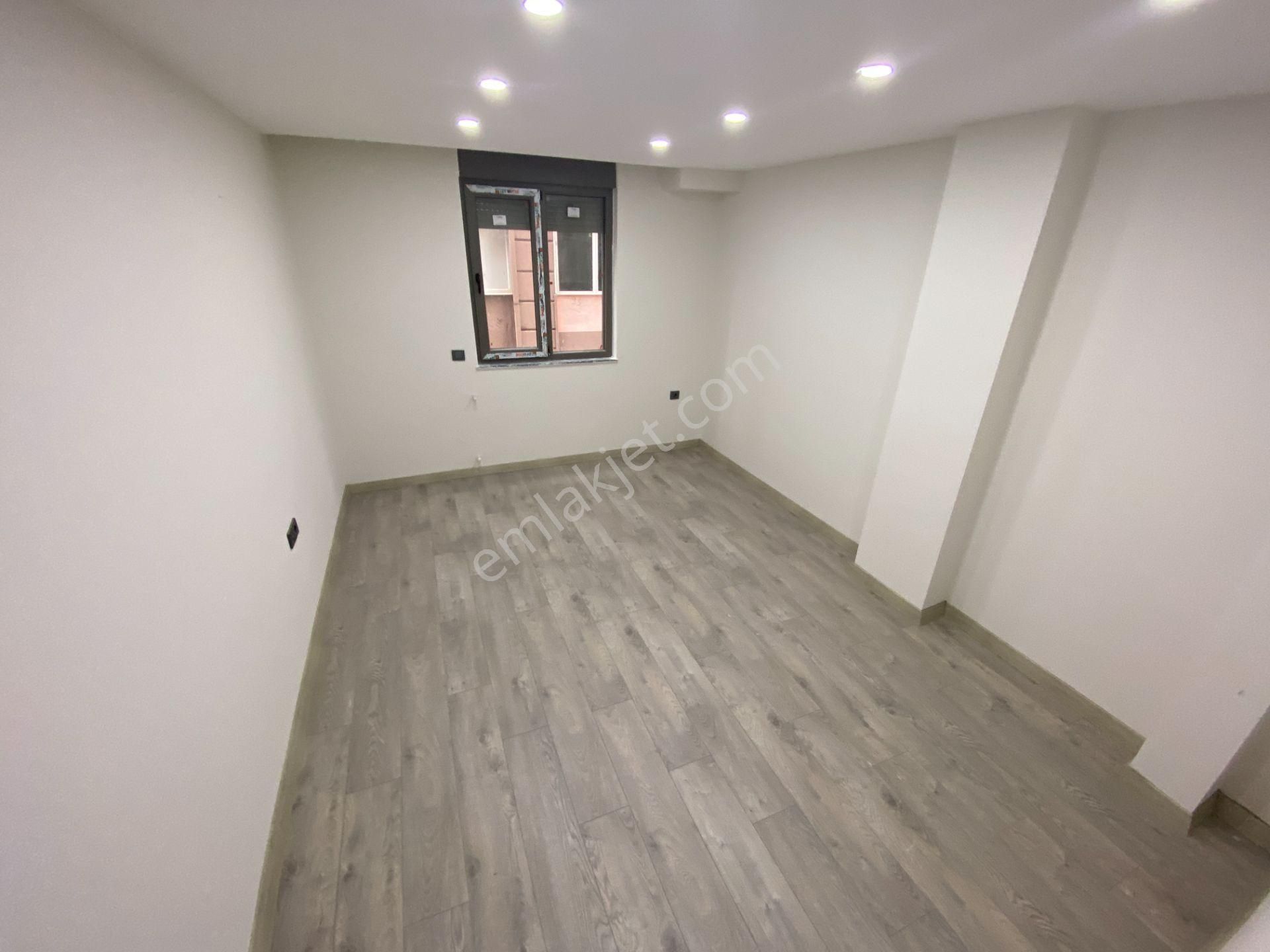 Güllük Ptt Arkası Çok Geniş K.otoparklı 2+1 - Görsel 26