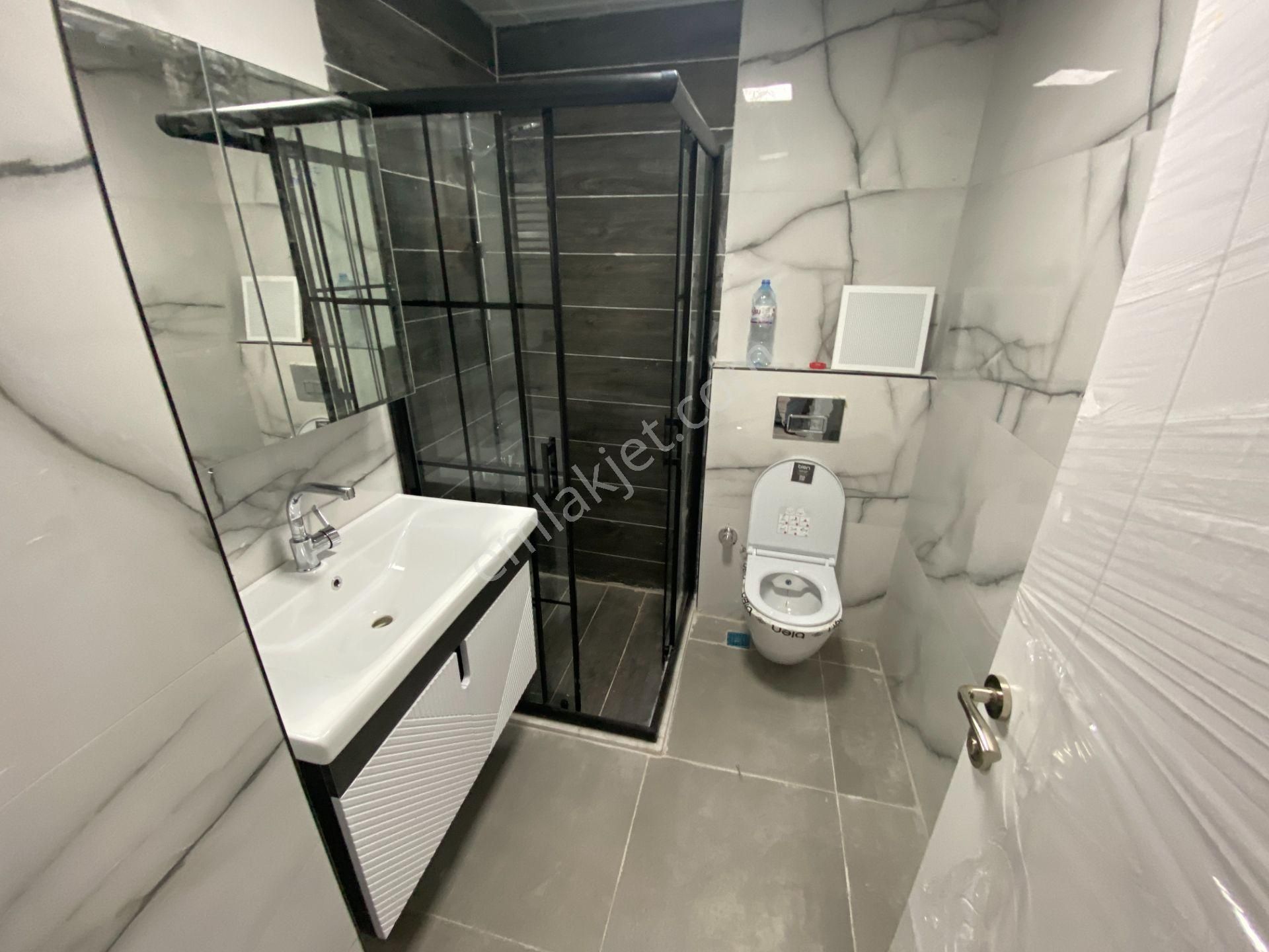 Güllük Ptt Arkası Çok Geniş K.otoparklı 2+1 - Görsel 18