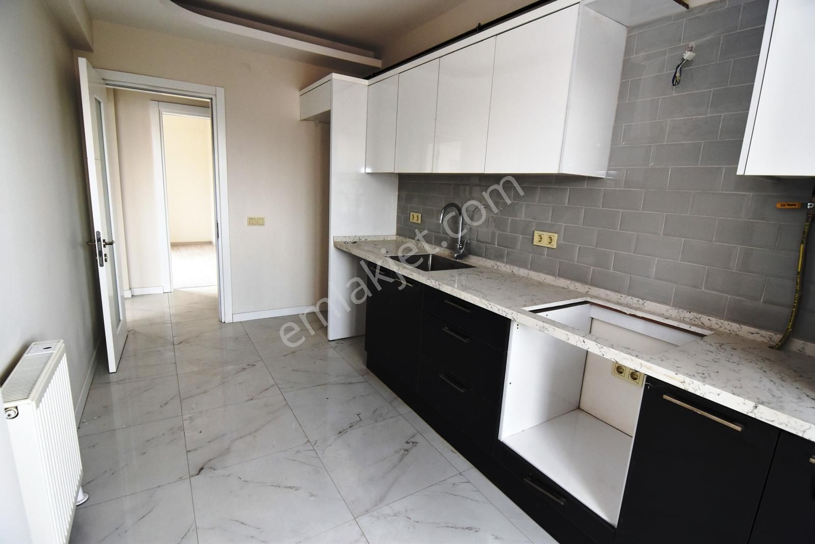 Mansuroğlu Mahallesi, 3+1 Kiralık Daire - Görsel 9