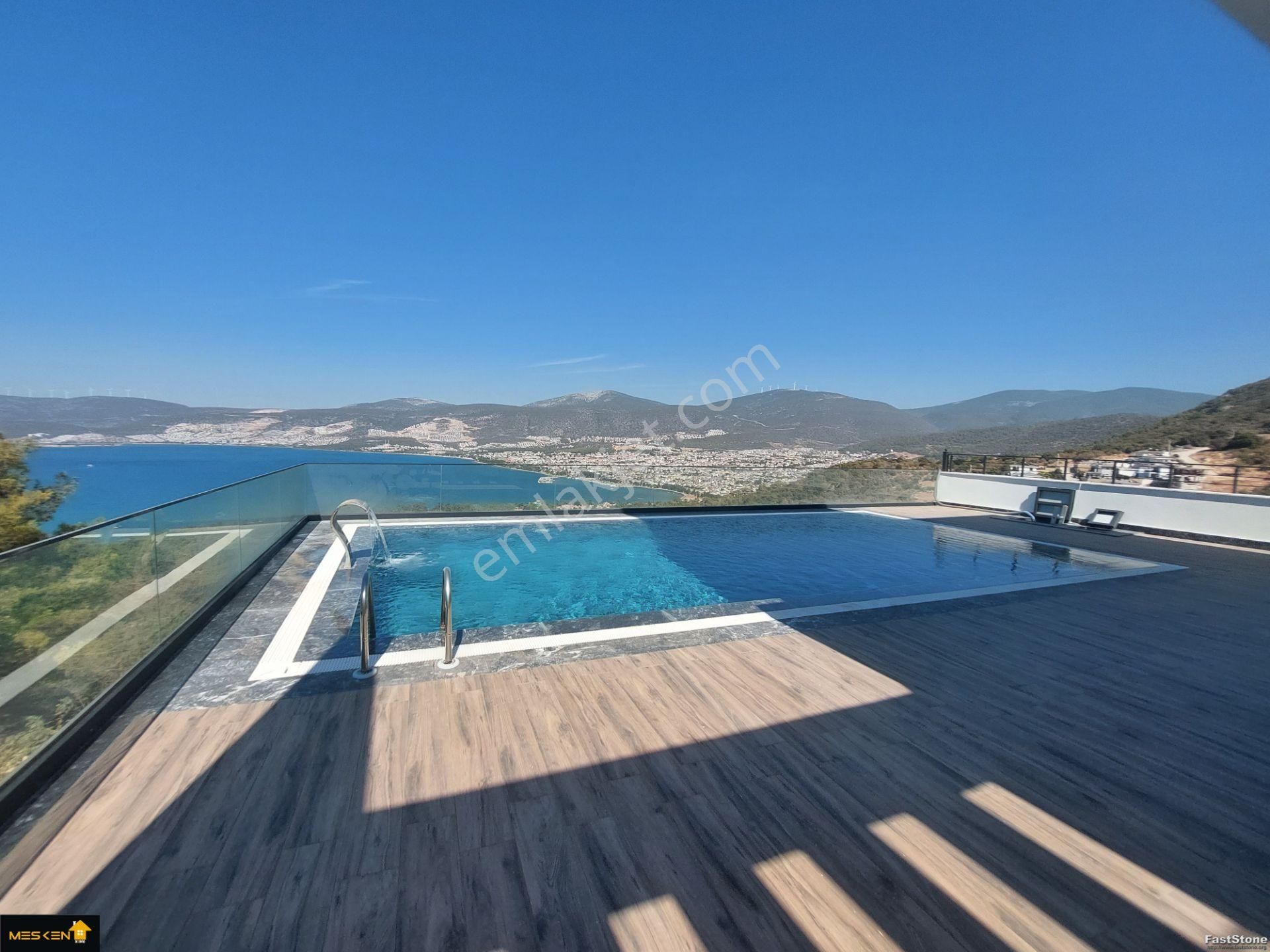 Didim Akbük'de Mavi,sarı Ve Yeşilin En Güzel Tınlarının Buluştuğu Villa!!!