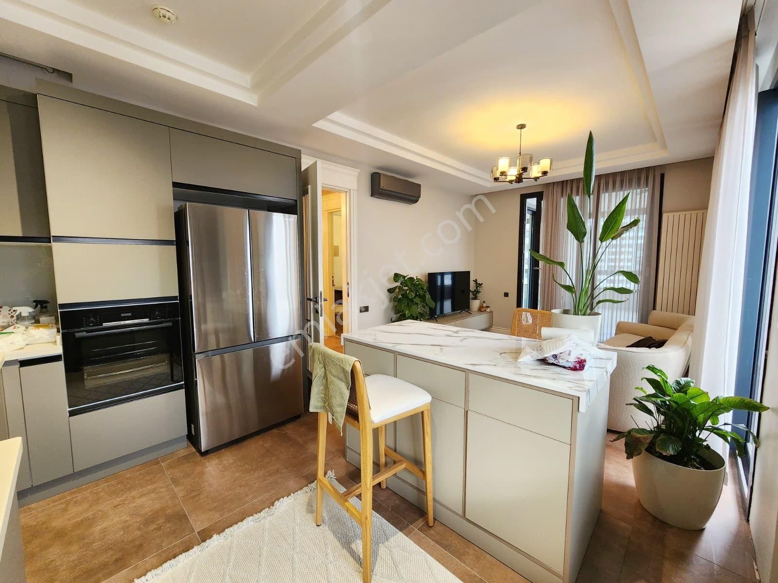 ░_*arcıty*_░den Merkezi Konumda Ultra Lüks Havuzlu Site İçi 4+1 - Görsel 4